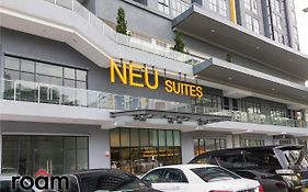 Neu Suites Residence, Embassy Row